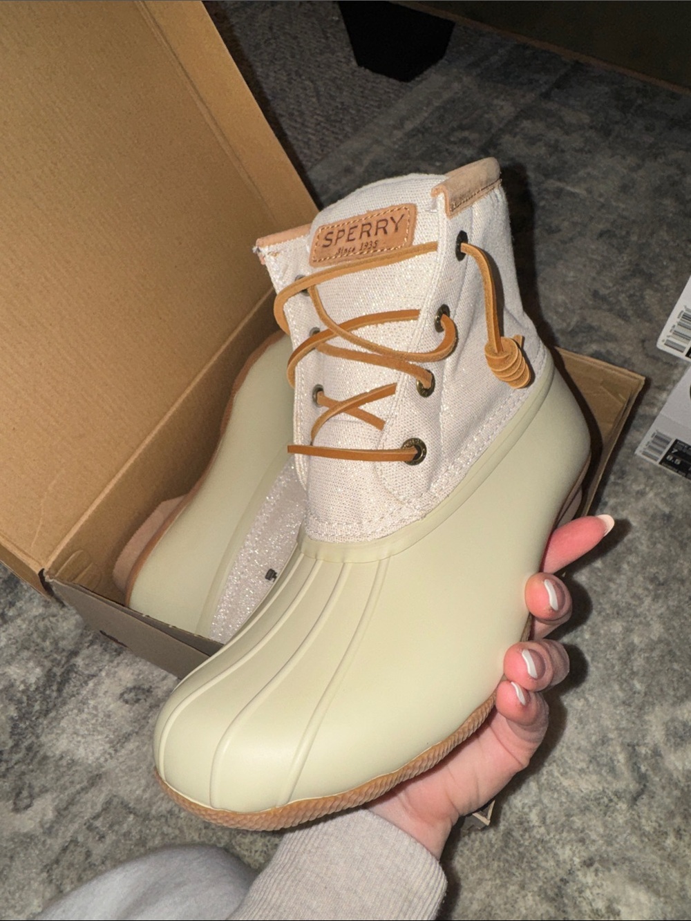 Sperry Women's Cream Canvas & Tan-Trim Duck Boots